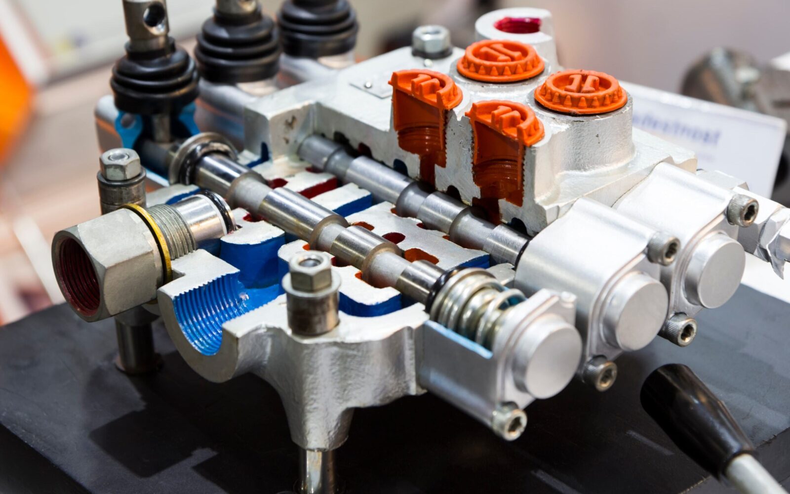 Understanding Hydraulic Valves: Types and Expert Selection Support from PRC Industrial